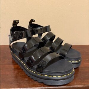 NWOT Doc Marten sandals